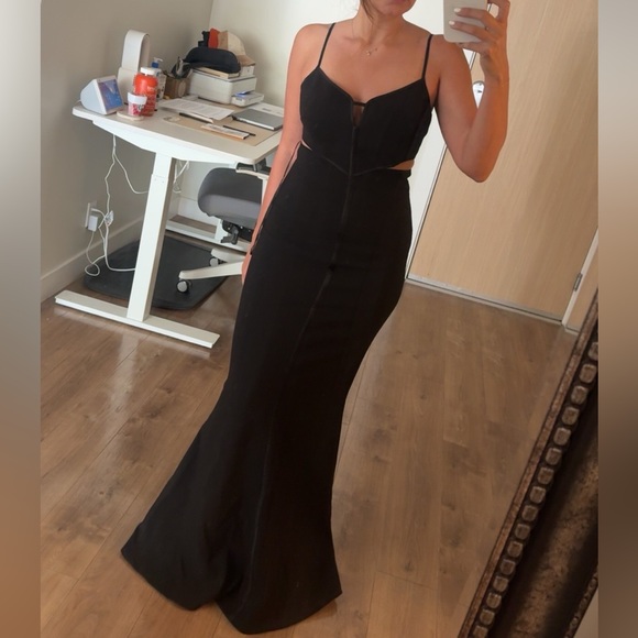 LIKELY Nancy Side Cutout Gown Size 8 - worn once - Picture 1 of 2